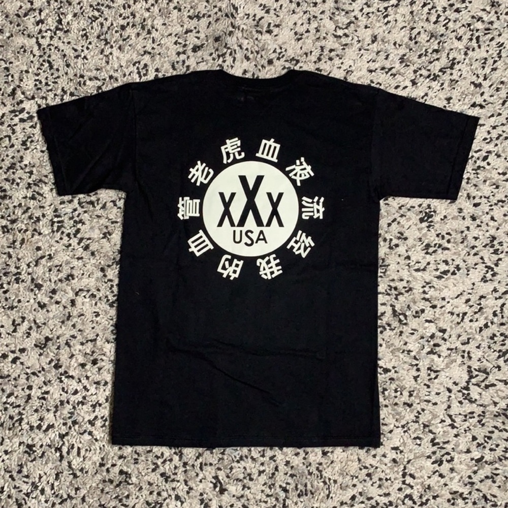 10.DEEP Men's Tee Shirt Short Sleeve Black White Dojo Graphic Size Small